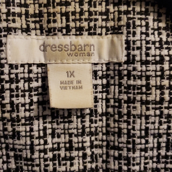 Blazer - Picture 6 of 6